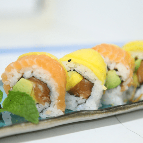 Lachs Rainbow Roll (4 Stück)