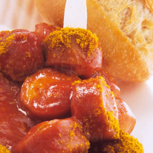 Currywurst mit Brot