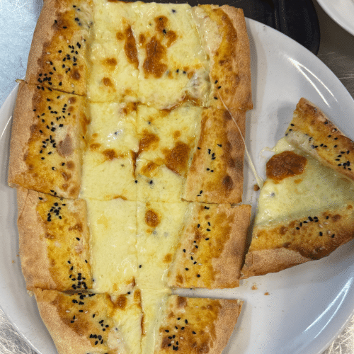 Pide mit käse  (normale Grösse)