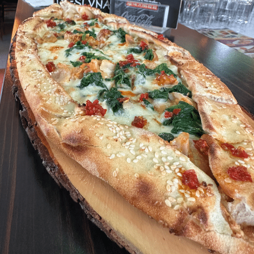 Pide mit Spinat