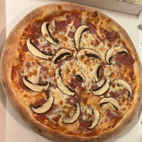 Pizza Prosciutto e Funghi