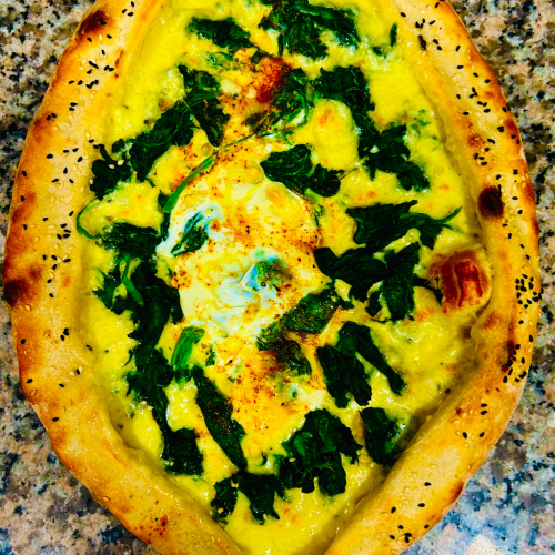 Pide mit Spinat und Ei