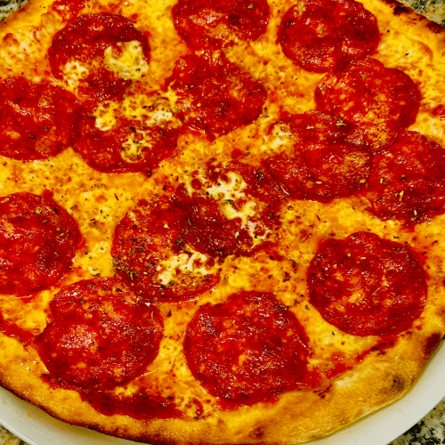 Pizza Calabrese (scharf)