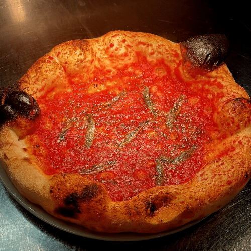 Pizza Rossa Marinara con Acciughe e olive Combo Menü