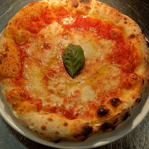 Pizza Rossa Quattro Formaggi Combo Menü