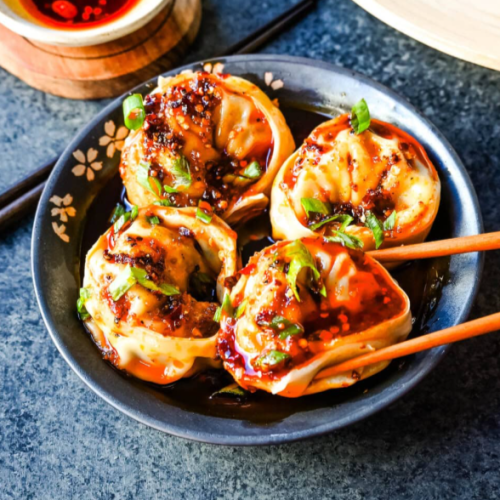 Wontons épicés aux crabes/Spicy wonton with crab (6 pieces) 辣馄饨
