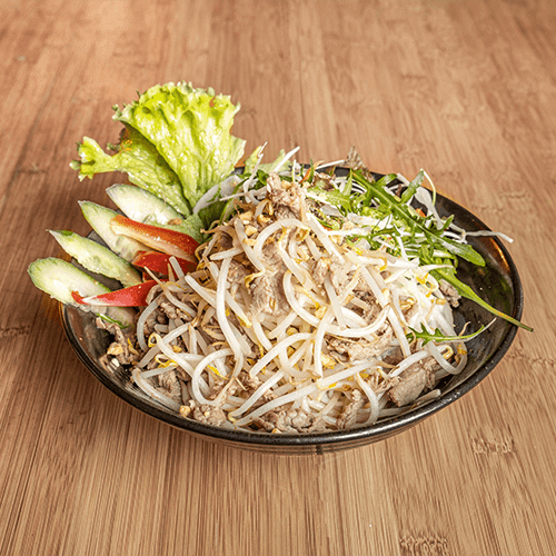 Bun Bo - zartes Rindfleisch und Erdnüsse