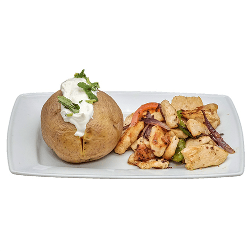 Backkartoffeln mit Sour Creme und gebratenem Hähnchen