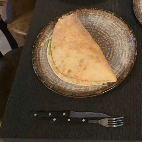 Hjemmelavet pizzasandwich menu