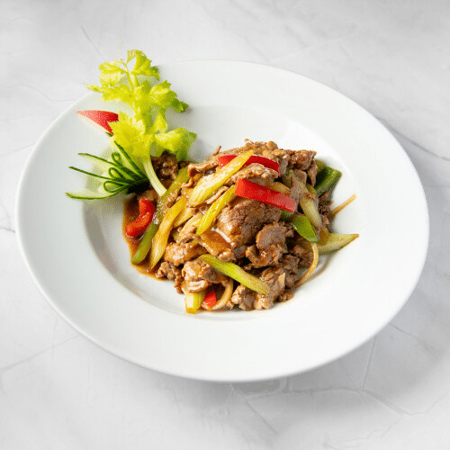 Gong Pao oksekød med stærk sauce