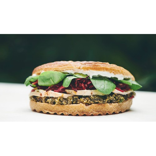 Kylling med spinat-lemon pesto sandwich