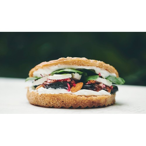 Feta almonds sandwich (V)
