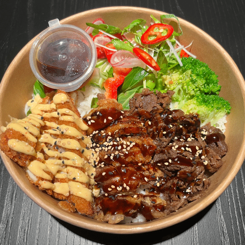 Trippelbowl. Peking And&Teriyaki Oksekød&Panko Kyllingfilet
