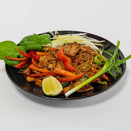 Stærk stegte ægnudler - Phad kee mao (Stærk)