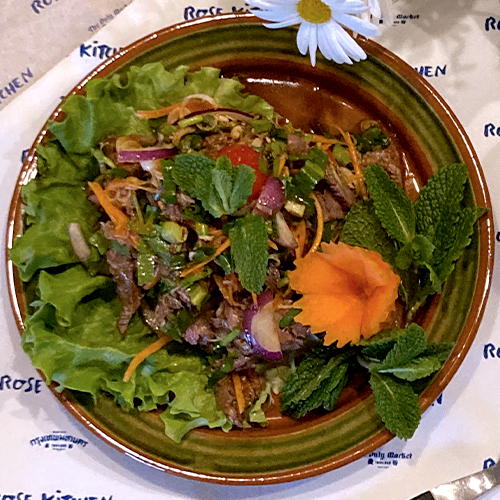Salade de bœuf grillé épicé