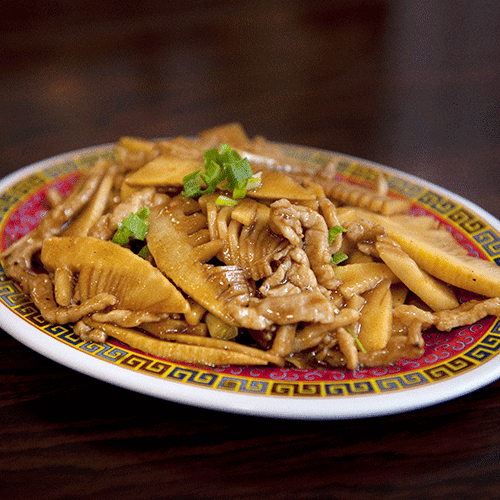 肉丝炒嫩笋 Porc sauté aux pousses de bambou