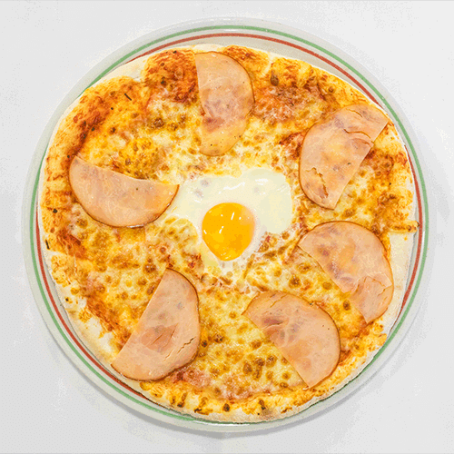 Junior bacon pizza