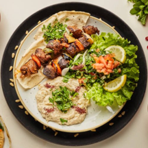 Brochettes d'agneau moutabal
