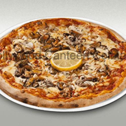 Pizza fruits de mer sénior