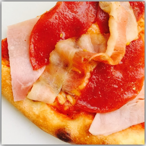 Pizza beconare speciaal