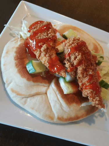 Pita chili chicken
