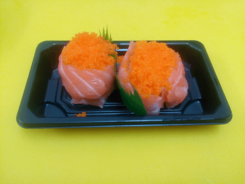 Tobiko masago flower nigiri