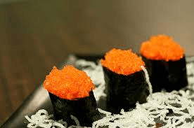 Tobiko nigiri