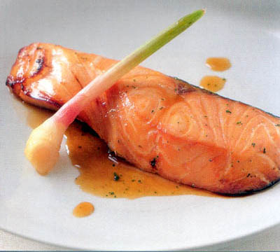 Fried salmon with salmon sauce