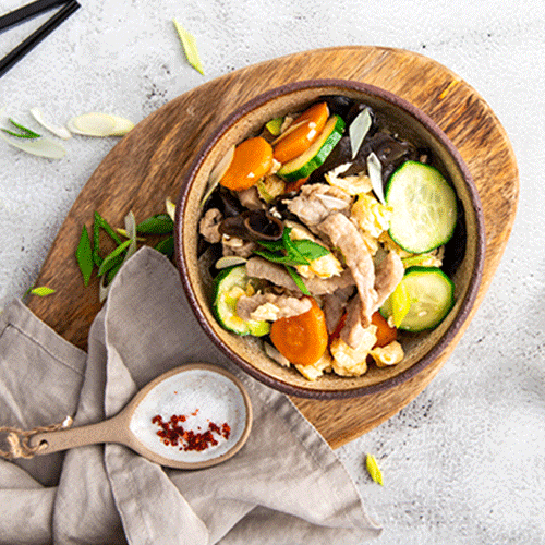 Pork with wooden ear mushrooms