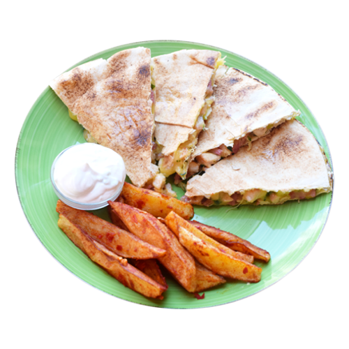 Quesadilla with potato wedges